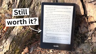 Kindle Paperwhite Review 2024 Still Worth It [upl. by Fiel276]