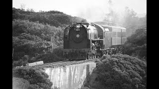 FOR FANS OF BLACK AND WHITE MOVIES STEAM LOCO 621 LOOKING amp SOUNDING GREAT THE COCKLE TRAIN 29924 [upl. by Adnuhsal]