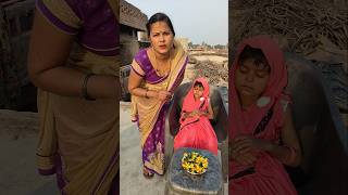 amayra ki sari Maggi mummy ne kha Li i funny youtubeshorts com [upl. by Ennagroeg774]