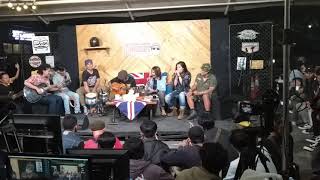 Ngobat With Budi Dalton blues harp song live show [upl. by Finegan]