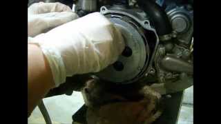 CR125 Clutch Rebuild 2STROKE part2 [upl. by Inafit]