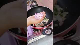 Mushroom thoran  koon thoran  mushroom stir fry mushroomrecipe traditional mushroom [upl. by Farnham]