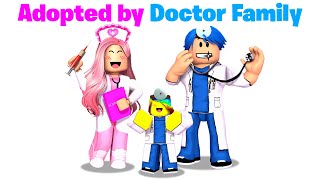 I got Adopted by DOCTOR FAMILY in BrookHaven 🏥💊Roblox [upl. by Leavy]