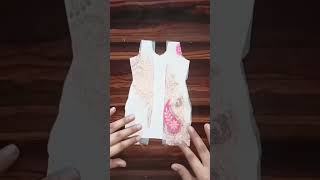 Beautiful shrug Cutting shortsfeed diy shortvideo shorts foryou youtubeshorts fashiondesign [upl. by Casanova]