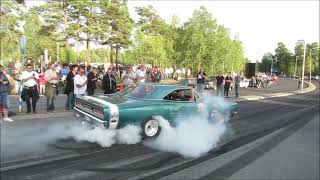 Muskelbilsträff Jordbro 2017 quotBurnoutsquot  Muscle Car Meeting in Sweden [upl. by Atinar]