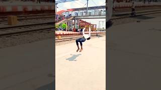 Railway station pe🚂🚃🚦 Round of backflip public reaction 👀👀 stunt video 1kcreator ramekbal [upl. by Noraj]