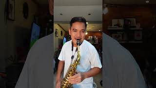 Stock mouthpiece VS Metal mouthpiece howtoplaysaxophone saxophone altosax [upl. by Sirahc]