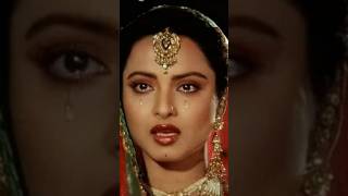 Tujhse bichar ke jinda h  Rekha Amitabh bacchan  shorts [upl. by Novelc]