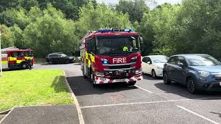 South Yorkshire Fire amp Rescue Rivelin and Central stations responding from Parkway Fire Station [upl. by Ailhat]