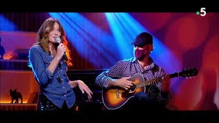 Le live  Carla Bruni « Quelque chose »  C à Vous  08102020 [upl. by Cristiano241]