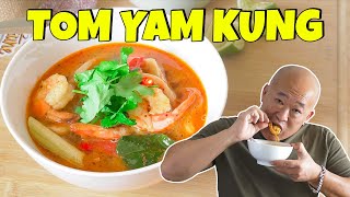 Tom Yam Kung aux crevettes  Le Riz Jaune [upl. by Artinek378]