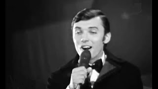 Karel Gott  Bum bum bum live MIDEM Festival Cannes 1968 [upl. by Tobi]