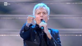 Via  Claudio Baglioni  Live al Foro Italico  A TUTTO CUORE  Rai 1 [upl. by Anailuig]