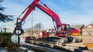 Primeur Kobelco SK260LC10 voor De Vries Werkendam [upl. by Cutter]