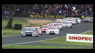 Bathurst 1000 2010 first lap and crash LIVE [upl. by Mw]