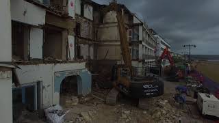 Gilpin Demolition  The Carlton Hotel Sandown [upl. by Haraj]