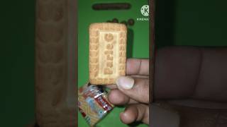 Parle G biscuit 😋 😋 ❤️❤️ youtubeshorts shortvideo 17 September 2024 [upl. by Mulligan]