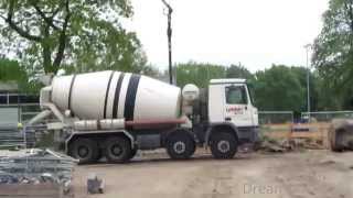 Heidelberger Zement Betonpumpe Actros 4144 concrete pump cleaning [upl. by Lauretta]