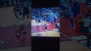 Clyde Drexler dunk on Micheal Jordan [upl. by Wolgast238]