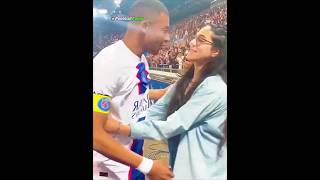 Momen Respect Kylian Mbappe 🙂‍↕️ [upl. by Llennoc]