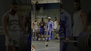 Anatoly 32KG mop prank anatoly gym prank anatolygymprank [upl. by Peggir855]