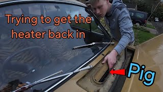 Andrew helps  Morris Marina Heater box  Fan [upl. by Trebleht524]