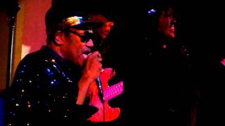 Bobby Womack  Womans gotta have it  Live in London 2011 [upl. by Paderna204]