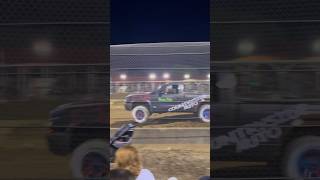 Dodge Dakota bouncing through the Rough Truck course [upl. by Bibbye]