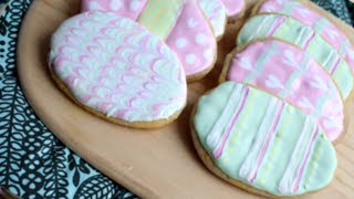 Pastel Easter Cookies  Royal Icing Patterns for Beginners [upl. by Naeruat465]