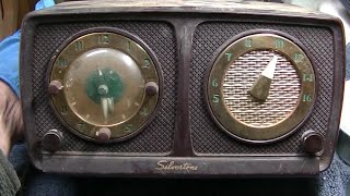 Silvertone 10 AA5 Clock Radio One IF Transformer NO Second Had 1950s Special [upl. by Switzer]