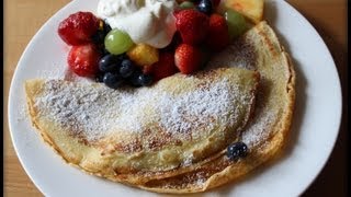 Pfannkuchen wenden und Rezept  Milbergs Kochzeit [upl. by Rohclem827]