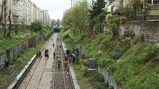 Jardins du Ruisseau en 2001 [upl. by Aerona]