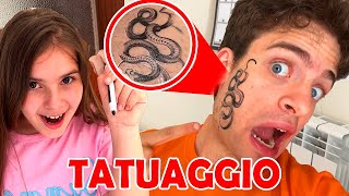 CLAUDIA MI FA UN TATUAGGIO ALLA FACCIA [upl. by Polivy]