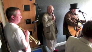 The Duckworth Lewis Method and Henry Blofeld on TMS [upl. by Suoivatnom]