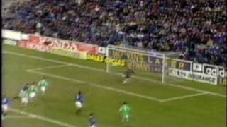 Rangers 7 Hibs 0 and Gazza books the ref [upl. by Pain]