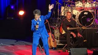 Gladys Knight  Californias Largest Casino 20240426 [upl. by Napas123]