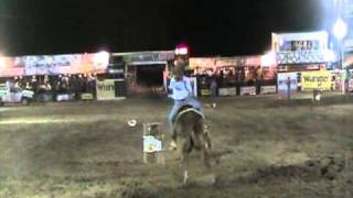 Carrera de Barriles Eliminatorias Campeonato Nacional de Rodeo wwwcaballotv [upl. by Menzies814]