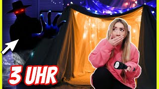 mache niemals größte Deckenhaus Blanket fort challenge 24 hour wenn Willy Wonka kommt 3 Uhr nachts [upl. by Laiceps]