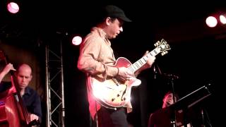 Thomas Enhco Trio ft Kurt Rosenwinkel quotWadi Rumquot  New Morning Paris [upl. by Di349]