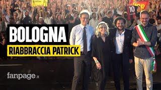 Patrick Zaki Bologna festeggia il suo ritorno a casa quotContinuerò a lottare per i diritti umaniquot [upl. by Sitnerp]