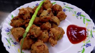 Mix dal crispy bhaji  मिक्स डाळीचे कुरकुरीत भजे  snack dish [upl. by Dream]