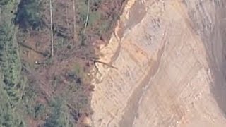 Watch Wash hillside experiences new landslide [upl. by Nilved]