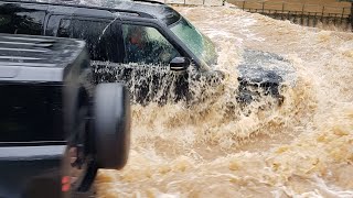 Correct Way to Drive Through Kenilworth Ford 🤔  Kenilworth Ford Flood  Shorts [upl. by Euqinemod]