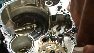 02 Dismantling engine Kawasaki KLX 650mpg [upl. by Auroora]