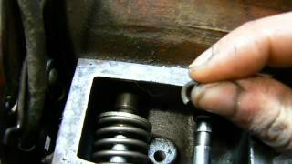 Home Shop Tips No 12  Getting Valve Keepers Back Where Theyre Supposed to go [upl. by Blithe]