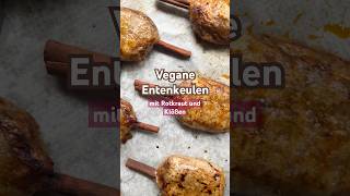 Vegane Entenkeulen mit Rotkraut und Klößen [upl. by Mini737]