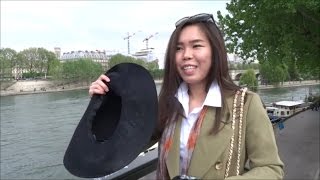 Un noyé sauvé par la Préfecture de Police Pont des Arts 13 avril 2017 [upl. by Dione398]