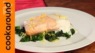 Salmone in padella con spinaci e salsa al limone [upl. by Bautista365]