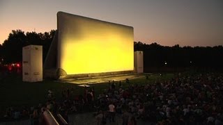 Cinéma en plein air à La Villette [upl. by Barling]