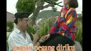 Titik Sandora Muchsin Mian Tali YouTube [upl. by Lanna]